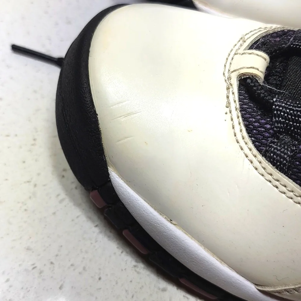 Air Jordans 10 Retro. Unisex. Size 5 Youth. Hard To Find Color Combo - Picture 13 of 16